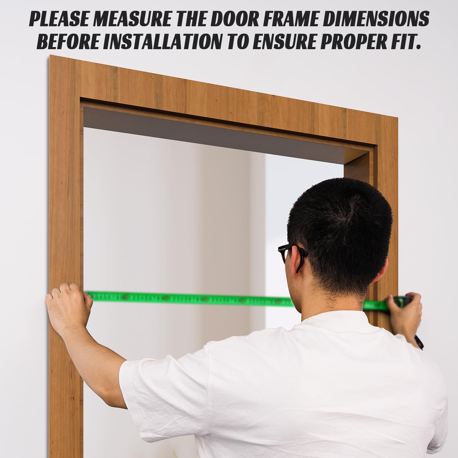 Türrahmen Klimmzugstange 200kg Tragkraft im Einsatz
